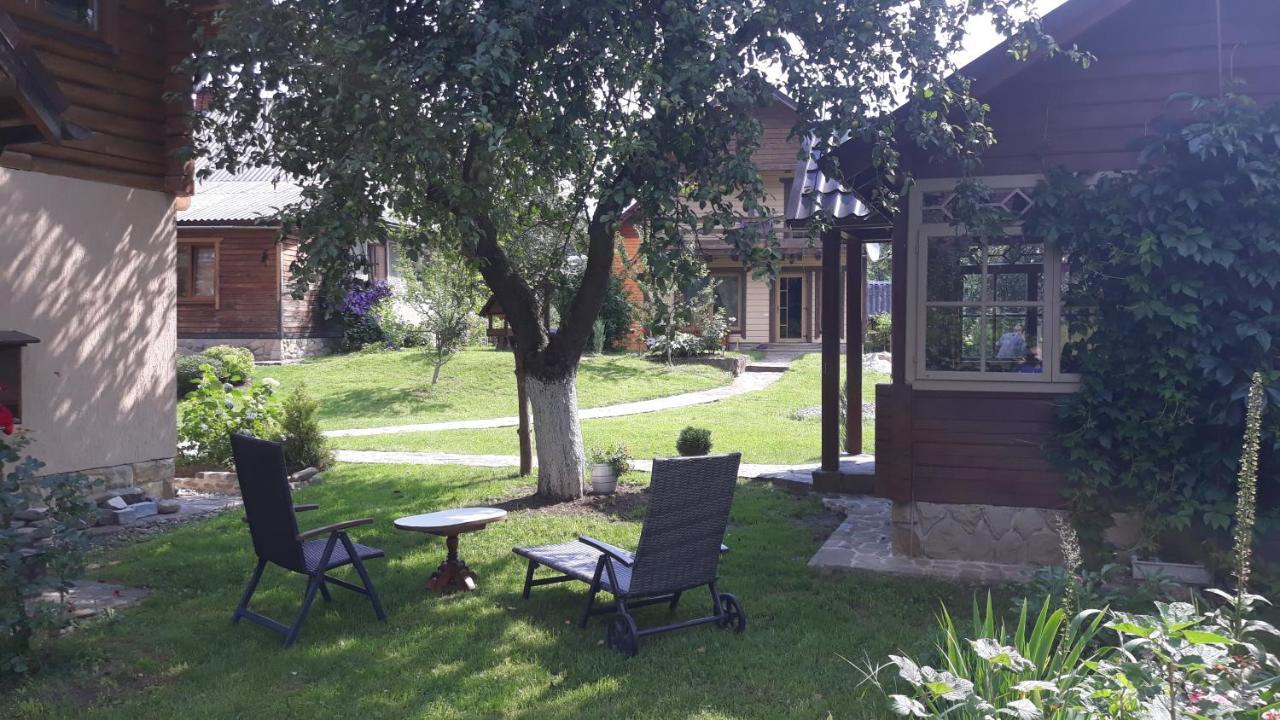У Тарнавських Mykulychyn Exterior photo